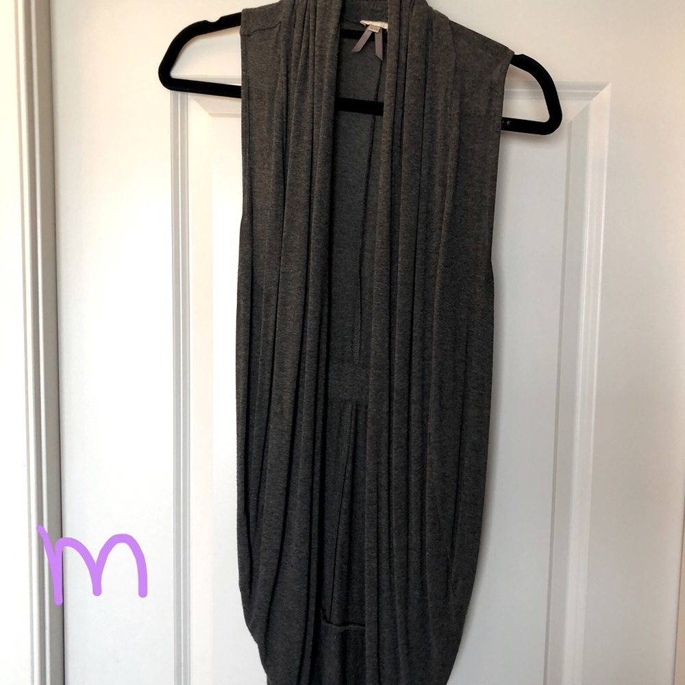 Dark grey vest